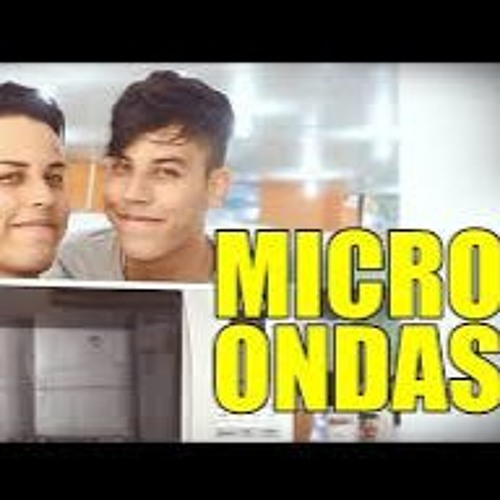 ภาพปกอัลบั้มเพลง Micro-ondas Paródia MC G15 - Deu Onda